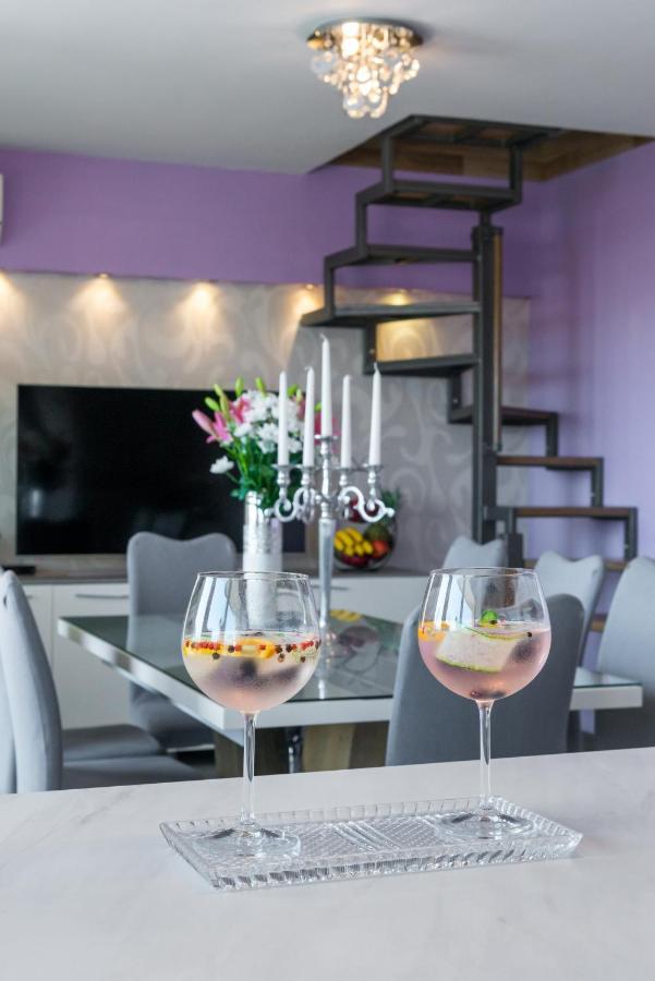 Summer Orchid - Spacious Duplex By The Beach & Ps5 Stobreč Екстериор снимка